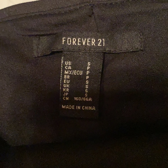 MOVING SALE 3/$20 or 5/$25 sequin skirt f21 - Picture 2 of 6